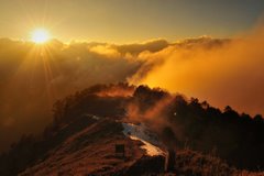雲的故鄉-桃山 by 合歡野鶴 雲的故鄉-桃山 by 合歡野鶴